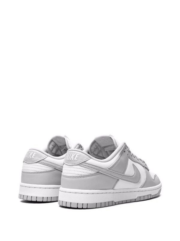 17405232_36026759_1000.jpg Nike Dunk Low sneakers