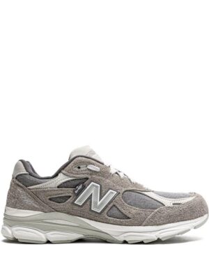 17420784_36103850_1000-1.jpg New Balance x Levi’s 990V3 sneakers