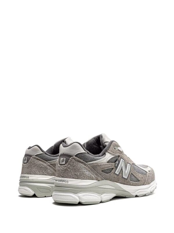 17420784_36103857_1000-1.jpg New Balance x Levi’s 990V3 sneakers