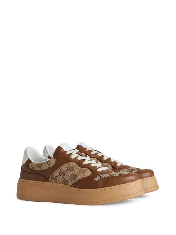 17430445_36101982_1000-1.jpg Gucci GG embossed low-top sneakers