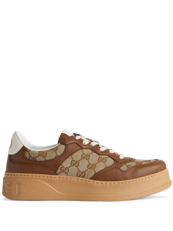 17430445_36101991_1000-1.jpg Gucci GG embossed low-top sneakers