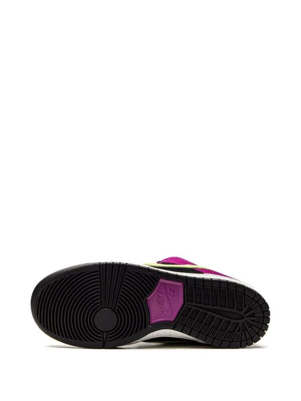 Nike  SB Dunk Low Pro sneakers