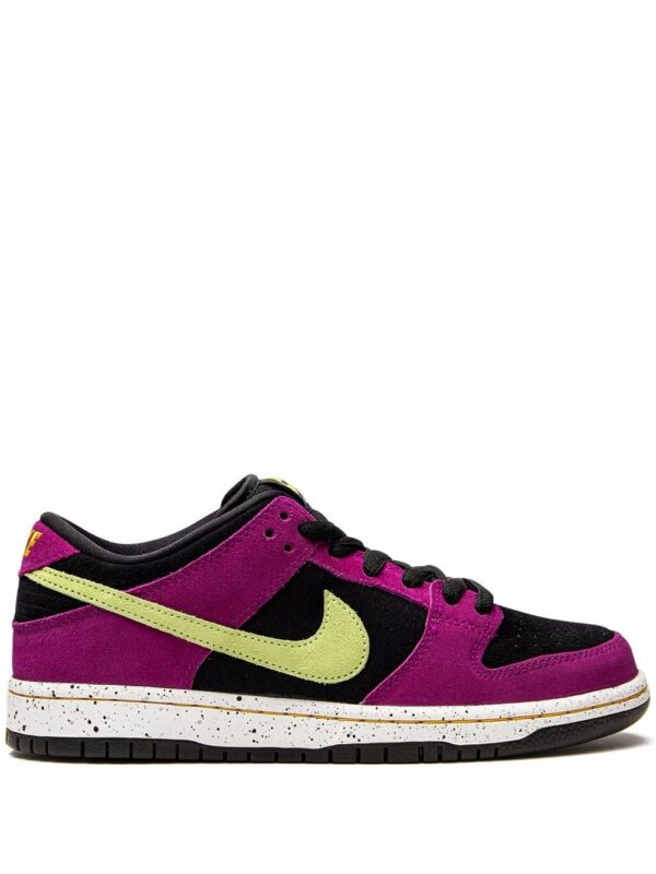 Nike  SB Dunk Low Pro sneakers