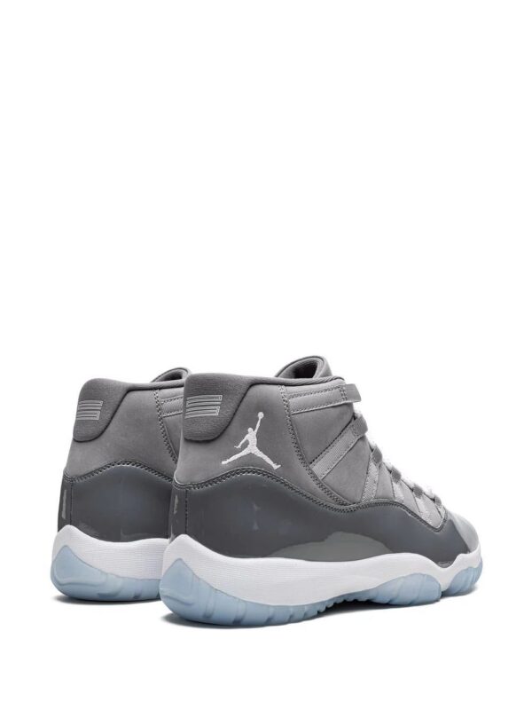 17565419_36504041_1000.jpg Jordan Air Jordan 11 Retro high-top sneakers