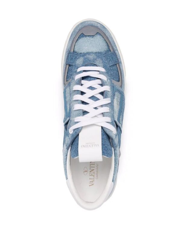 17583995_37244944_1000.jpg Valentino Garavani patchwork-denim low-top sneakers