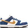 17591471_36598358_1000-1.jpg Nike x Kasina Dunk Low sneakers