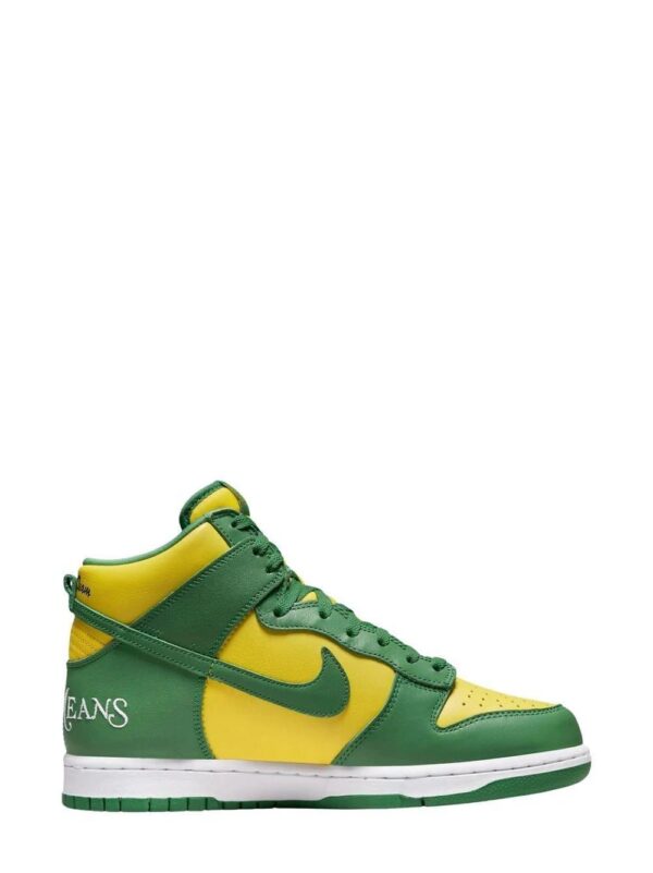 17606588_40094141_1000-1.jpg Nike x Supreme SB Dunk High sneakers