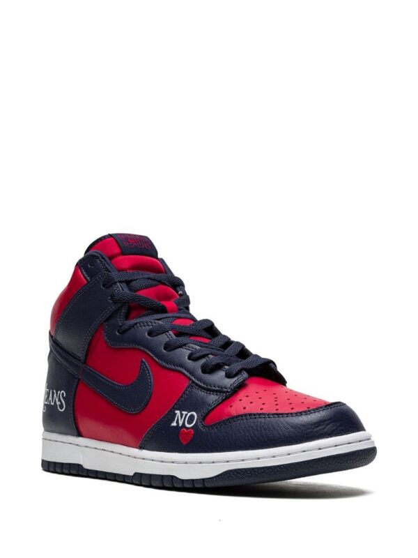 17608116_40769648_1000-1.jpg Nike x Supreme SB Dunk High sneakers