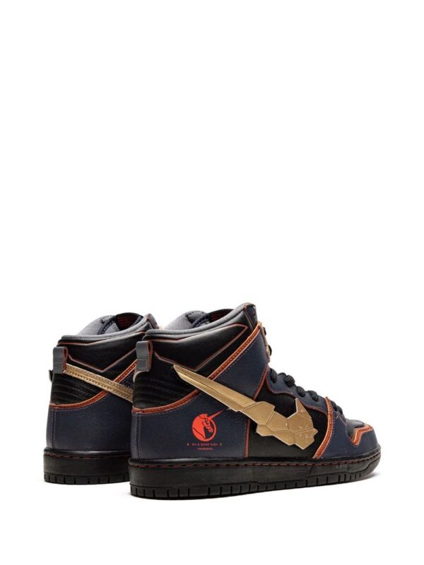 17622524_37174512_1000-1.jpg Nike x Gundam Nike SB Dunk High “Banshee” sneakers