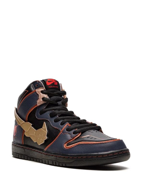 17622524_37175430_1000-1.jpg Nike x Gundam Nike SB Dunk High “Banshee” sneakers