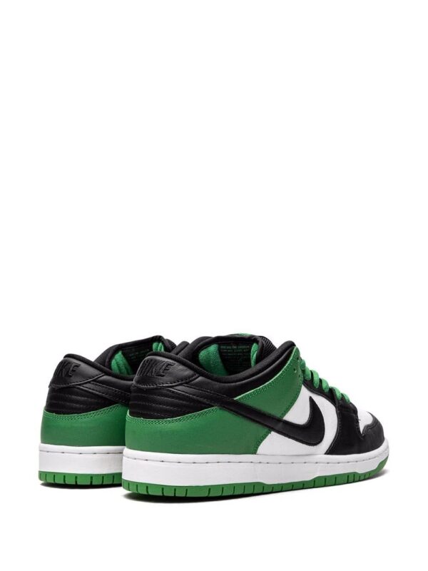 17624431_37177655_1000-1.jpg Nike Dunk Low Pro SB sneakers