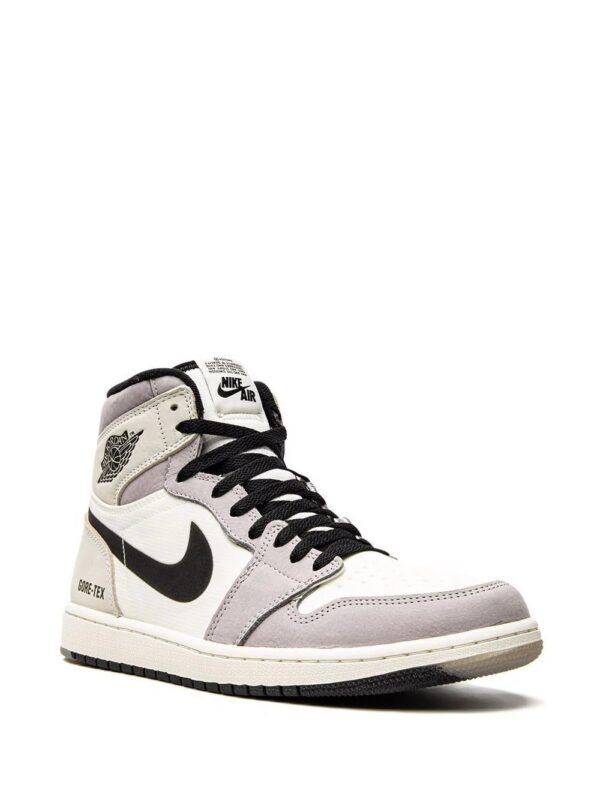 17635922_37961741_1000-1.jpg Jordan Air Jordan 1 Element sneakers