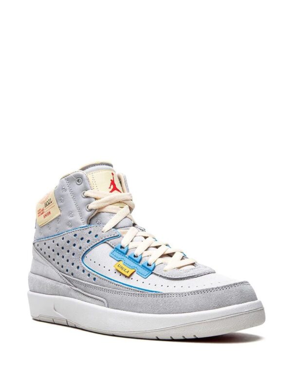 Jordan  x Union Air Jordan 2 "Grey Fog" sneakers.
