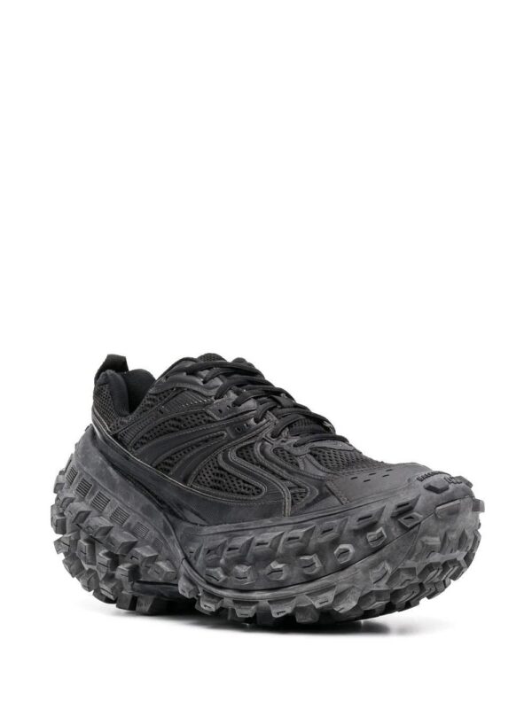 17729788_39221630_1000.jpg Balenciaga Defender extended-sole sneakers