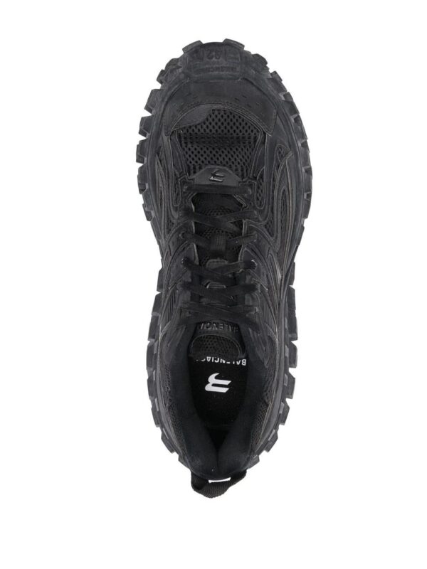 17729788_39223233_1000.jpg Balenciaga Defender extended-sole sneakers