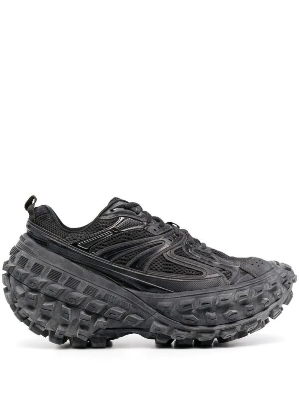 17729788_39223611_1000.jpg Balenciaga Defender extended-sole sneakers