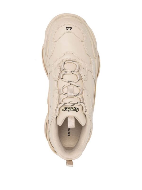 17731665_37826884_1000-1.jpg Balenciaga Triple S faux-leather sneakers