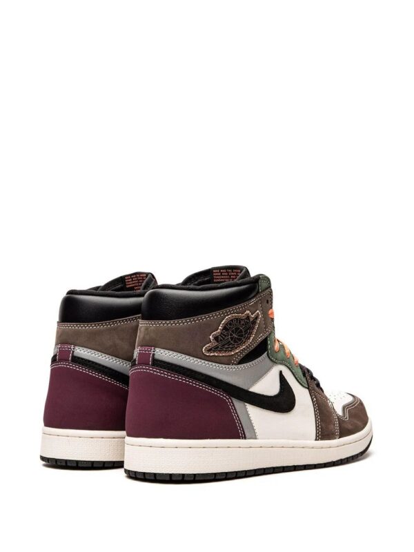 17741457_37964419_1000-1.jpg Jordan Air Jordan 1 High OG "Hand Crafted" sneakers