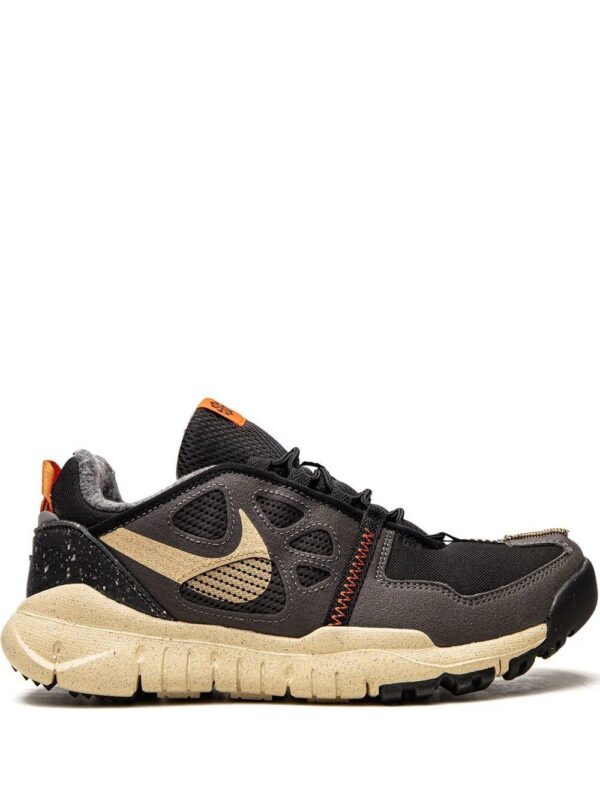 17784174_37405525_1000-1.jpg Nike Free Terra Vista low-top sneakers