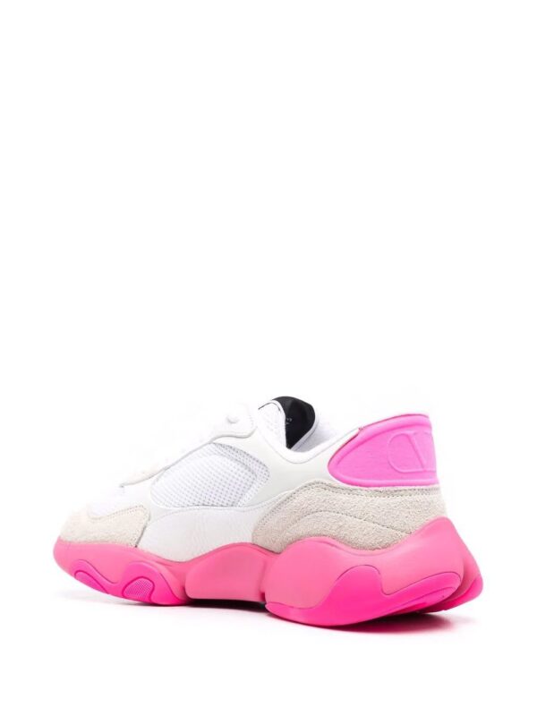 17797099_37570538_1000.jpg Valentino Garavani Bubbleback low-top sneakers