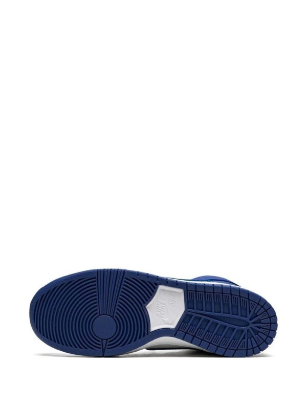 17809389_39089100_1000-1.jpg Nike SB Dunk High Pro ISO sneakers "Kentucky"