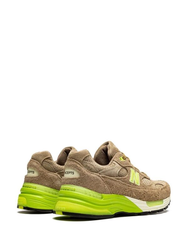 17840136_37562085_1000-1.jpg New Balance x Concepts 992 Made in USA sneakers