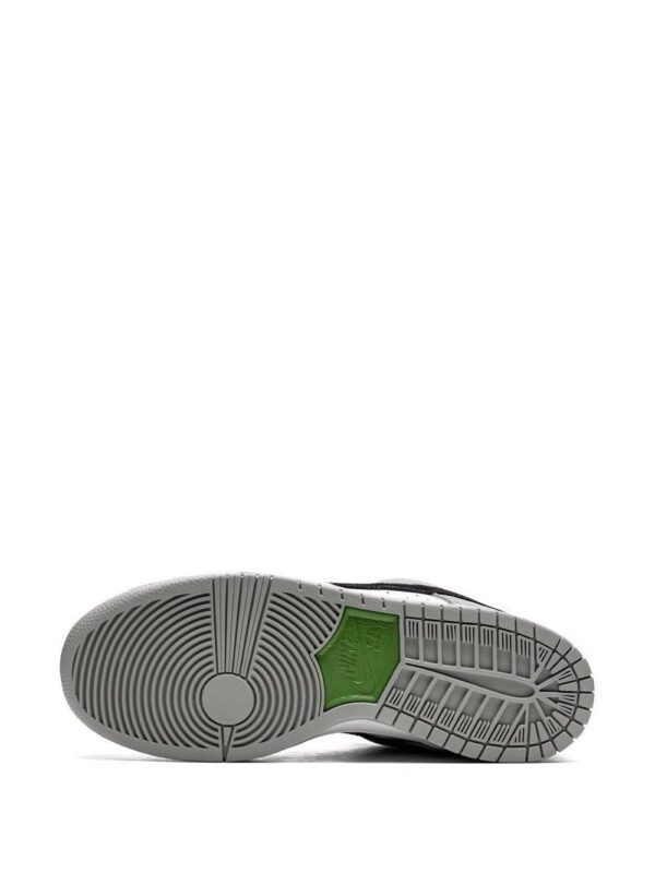 Nike  SB Dunk Low sneakers