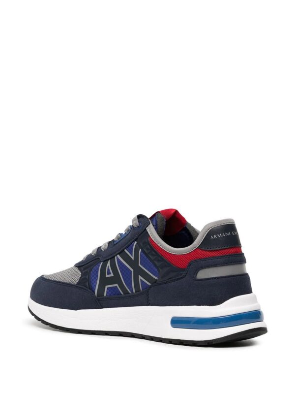 17867549_37930450_1000-1.jpg Armani Exchange AX low-top sneakers