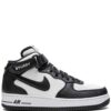17886201_39810969_1000-1.jpg Nike x Stussy Air Force 1 Mid sneakers