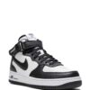 17886201_39812732_1000-1.jpg Nike x Stussy Air Force 1 Mid sneakers