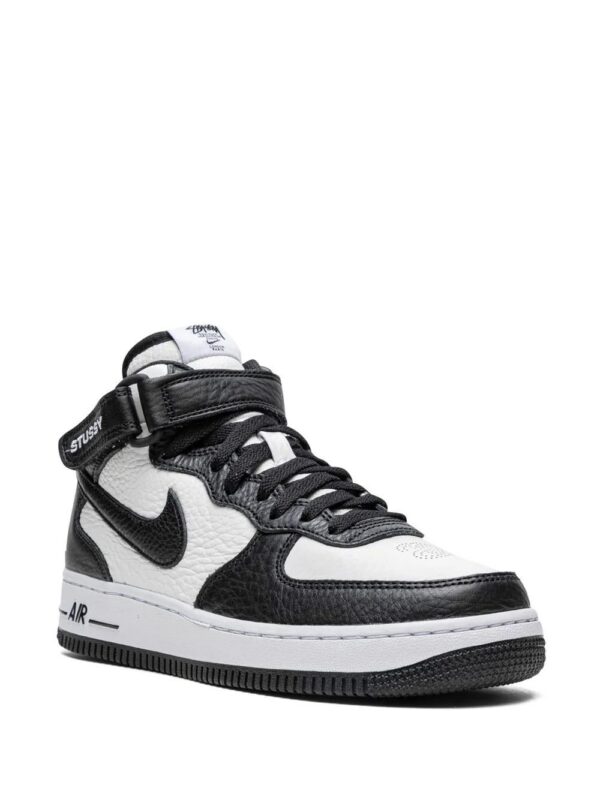 17886201_39812732_1000-1.jpg Nike x Stussy Air Force 1 Mid sneakers