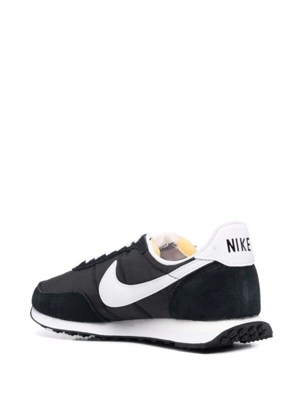 Nike  Waffle low-top sneakers