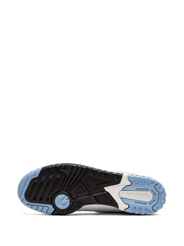 17942403_38099413_1000_e15c5919-7894-4c3e-97e8-73dac9703dea-1.jpg New Balance 550 low-top sneakers