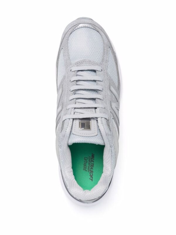 17959219_37883299_1000.jpg New Balance 990 low-top sneakers