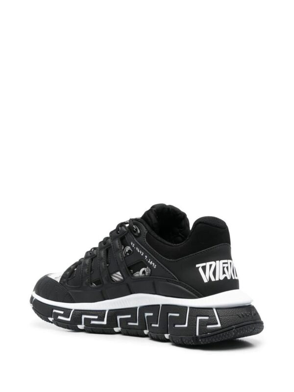 17969575_40684502_1000.jpg Versace Trigreca low-top sneakers