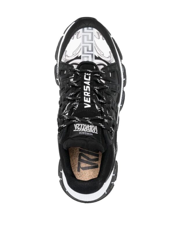 17969575_40685072_1000.jpg Versace Trigreca low-top sneakers