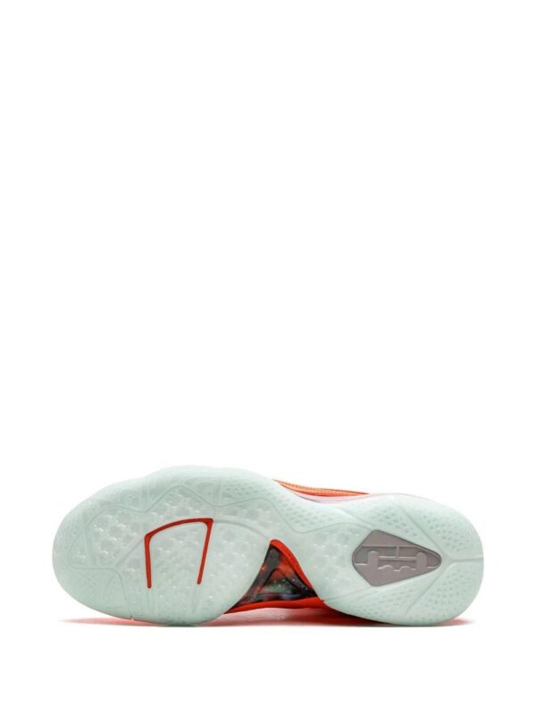 17978480_39086698_1000-1.jpg Nike Lebron 9 "Big Bang" sneakers