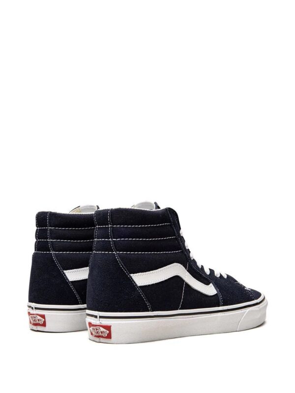 17989010_38131270_1000.jpg Vans Sk8-Hi top sneakers