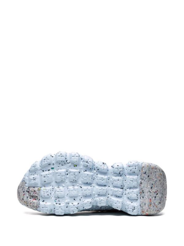 18053423_38199341_1000-1.jpg Nike Space Hippie 04 sneakers
