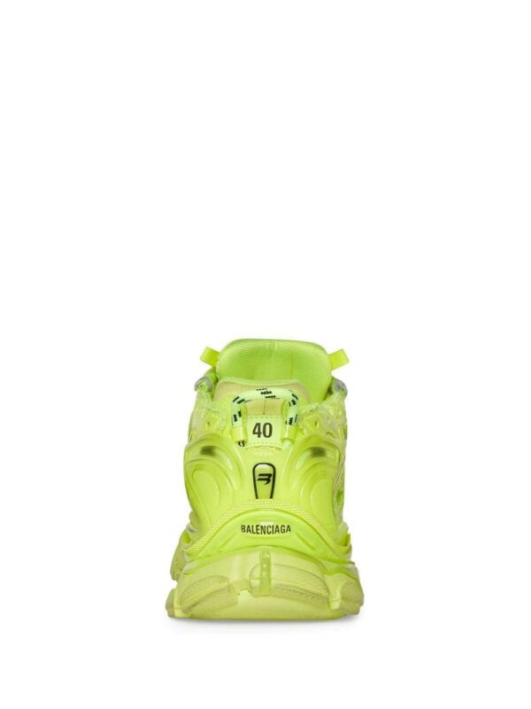 18185362_41367361_1000.jpg Balenciaga Runner low-top sneakers