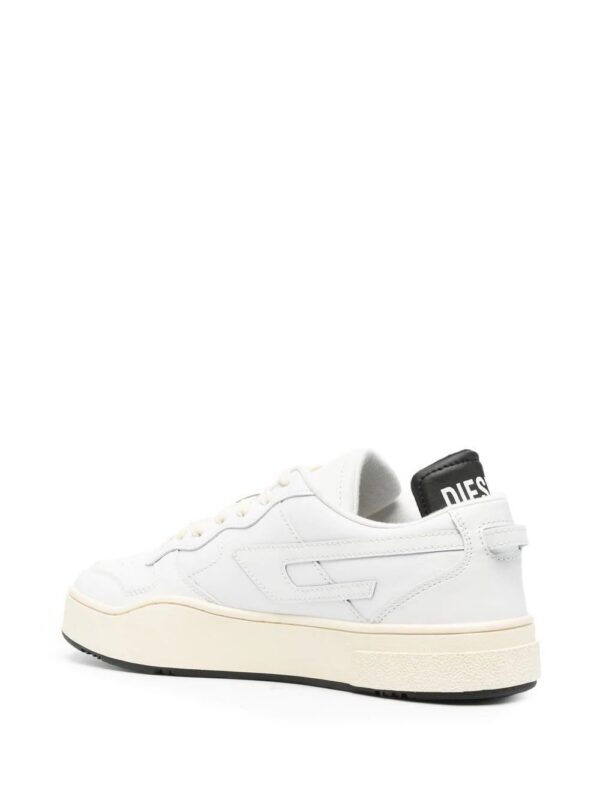 18201892_40952311_1000-1.jpg Diesel side logo-patch low-top sneakers