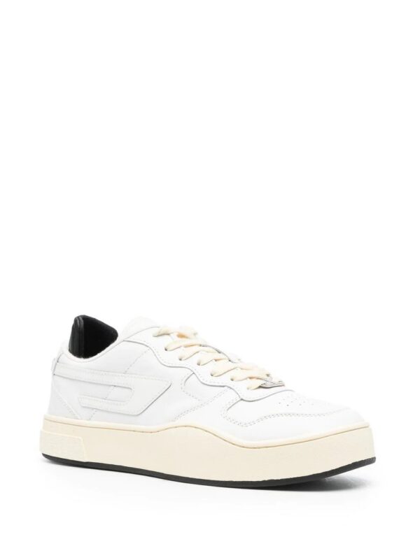 18201892_40953101_1000-1.jpg Diesel side logo-patch low-top sneakers
