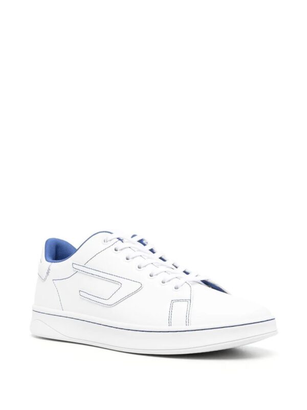 18201912_41810720_1000-1.jpg Diesel side logo-patch low-top sneakers