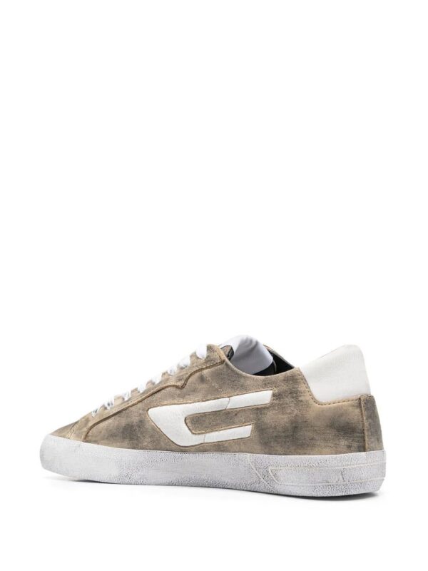 18201922_41596294_1000.jpg Diesel Leroji distressed-effect low-top sneakers