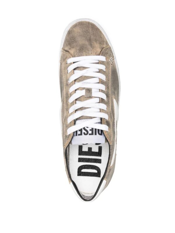 18201922_41596300_1000.jpg Diesel Leroji distressed-effect low-top sneakers