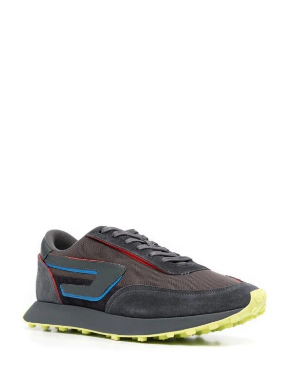18202475_40278829_1000_b8382ff8-b53d-42d2-b71c-15e88ab6dfd6-1.jpg Diesel mesh-panel low-top sneakers