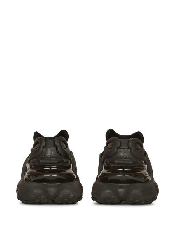 18221870_39561291_1000.jpg Balmain Unicorn low-top sneakers