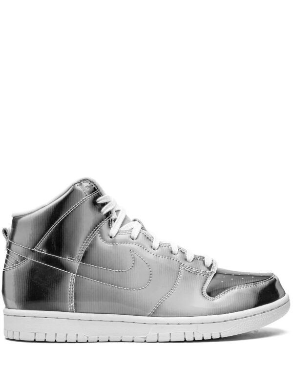18245511_39218575_1000-1.jpg Nike x CLOT Dunk High "Flux" sneakers