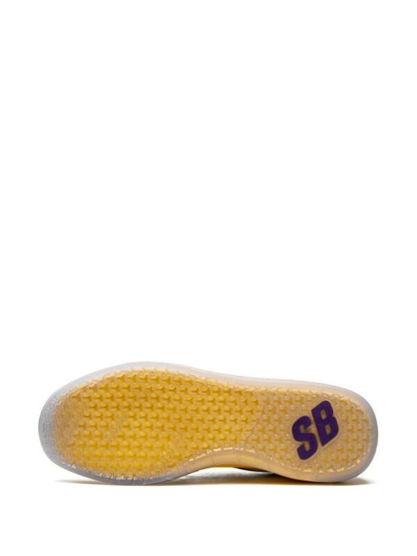 18248563_38982766_1000-1.jpg Nike SB Nyjah Free 2 low-top sneakers