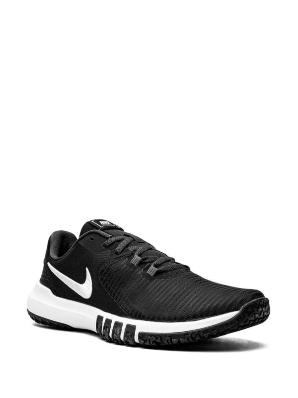 18337183_39435885_1000-1.jpg Nike Flex Control TR4 sneakers